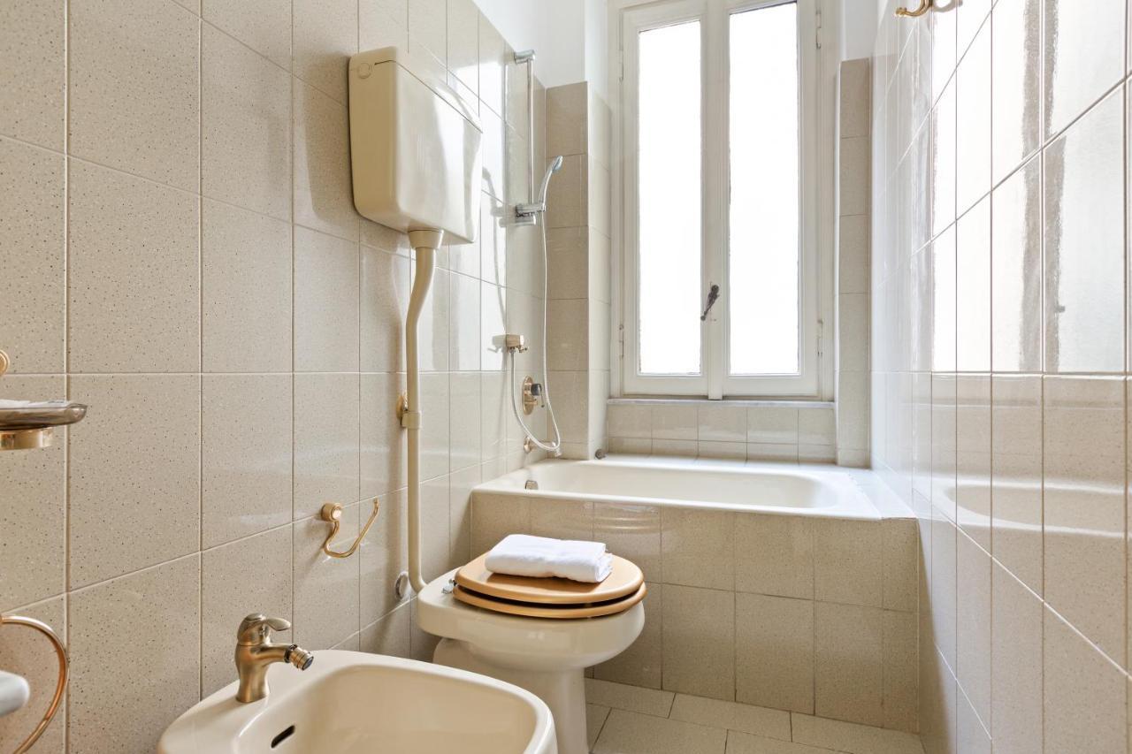 Loreto Courtyard Apartment มิลาน ภายนอก รูปภาพ